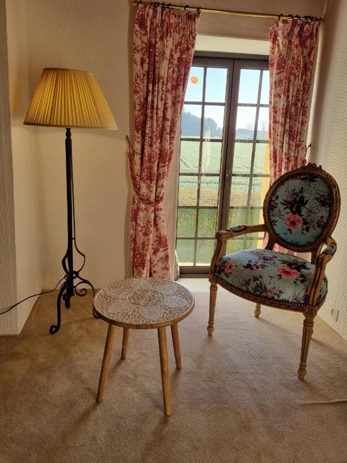Bed and Breakfast Les Berges De La Planchette Yvignac-la-Tour Pokój zdjęcie