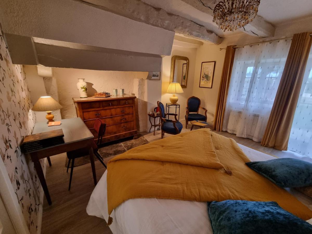 Bed and Breakfast Les Berges De La Planchette Yvignac-la-Tour Zewnętrze zdjęcie